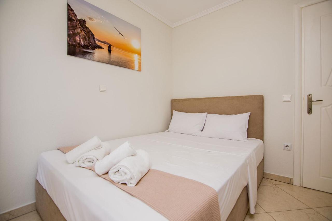 Kasta Bnb Ofrinion Bagian luar foto
